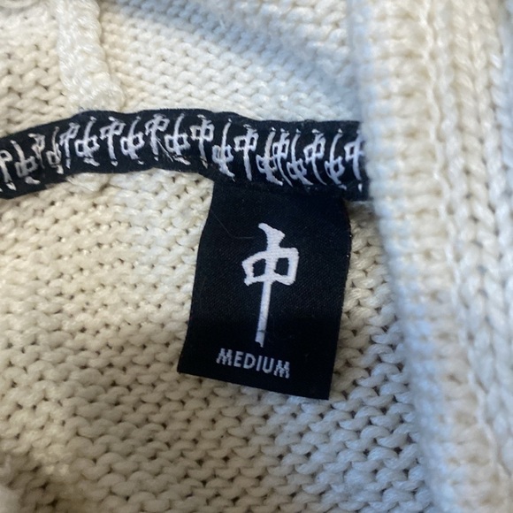 Red dragon RDS White and Black Hooded Sweater - Picture 4 of 5